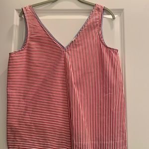 Vineyard vines tank